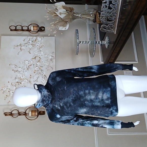 Betsy And Adam Women's Acid-Wash Long Sleeves Sweater With Atached Mask. Size S - Picture 11 of 17